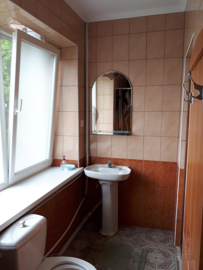 Hotel Gostynnyi Dvir Sharhorod Exteriör bild